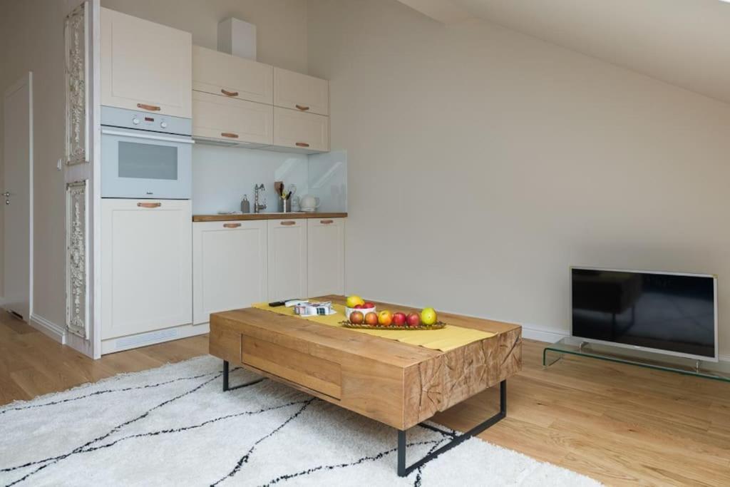 Charming Apartment In Perfect Location Kraków Eksteriør billede